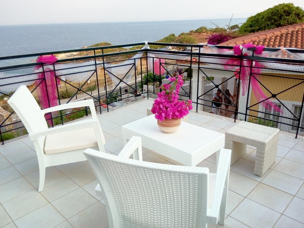 Porto Skala Village 酒店