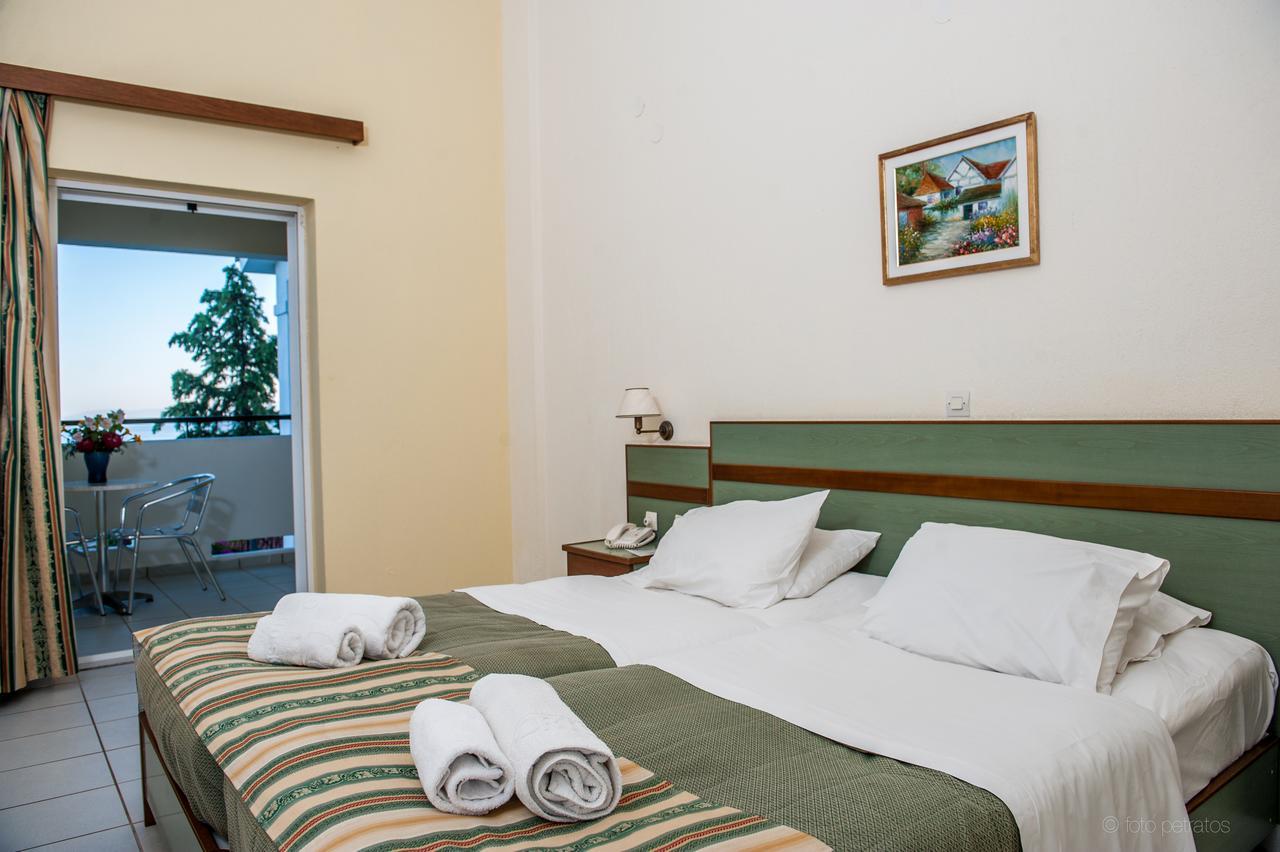 Porto Skala Village 酒店 4*