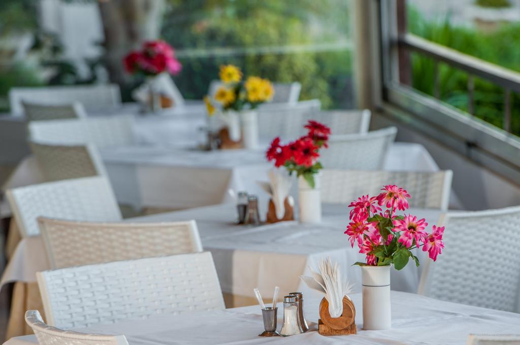 Porto Skala Village Otel