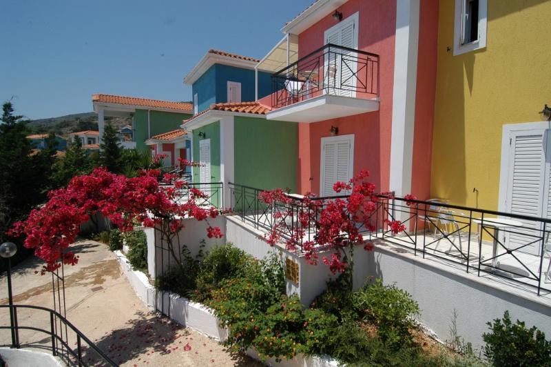 Porto Skala Village Otel