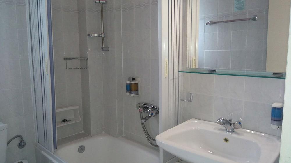 Hotel Porto Skala Village 4*