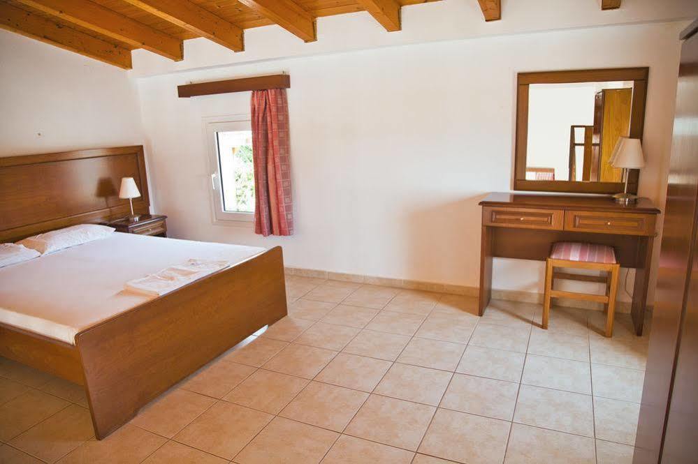 Porto Skala Village Hotel